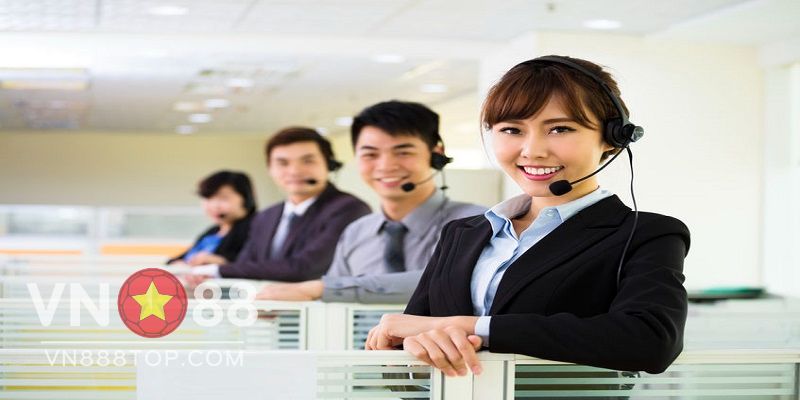 Nhân viên CSKH hỗ trợ bạn rút tiền VN88 24/24